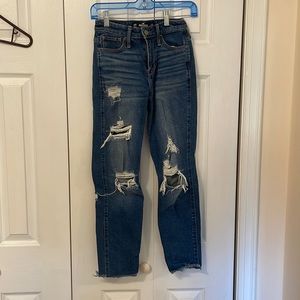 Hollister high rise stretch mom jeans (00R)